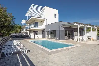 Image de Elegant Villa Luna with private pool, Pomer