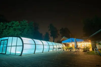 Image de ZEcamping 2 étoiles piscine couverte sauna locatif 10m2 4 pers