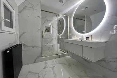 Image de Maison, En plein cœur de ville