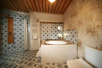 Image de Suite with Terrace
