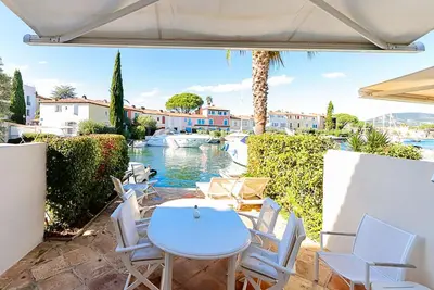 Image de Maison élargie à Port Grimaud avec 2 terrasses et amarrage 12m