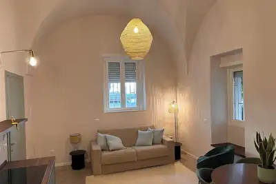 Image de September Suite. An exclusive retreat where comfort meets style