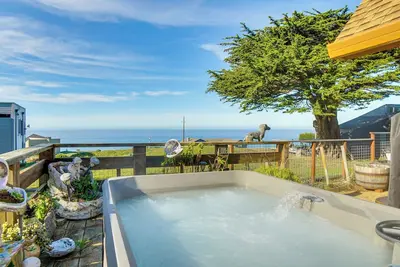 Image de Private Beach Access: Pet-Friendly California Gem!