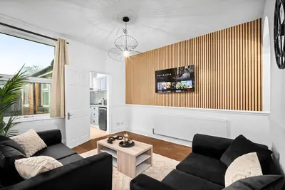 Image de Three Bedroom House - 6 Guests - Garden - Parking