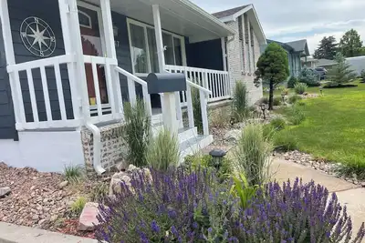 Image de The Hillside Ranch: Relaxing Modern 4bd 2ba Oasis