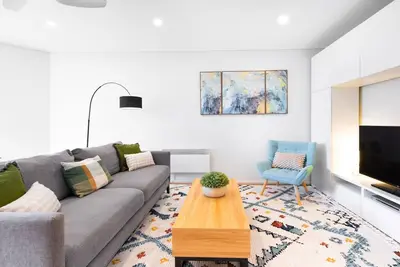 Image de Tennis & Tranquility on Exhibition