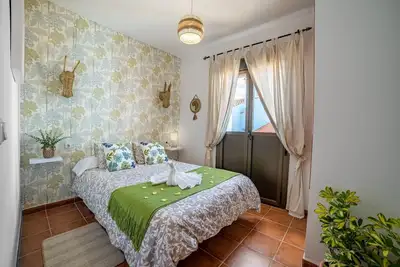 Image de Maison de vacances 'La Casa Del Bosque' avec vue sur les montagnes, balcon et Wi-Fi
