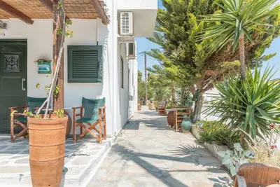 Image de Studio 'Mouria A' avec vue sur la mer, Wi-Fi et climatisation