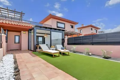 Vacances 'Bonita Lajares 3' avec piscine partagée, terrasse privée et Wi-Fi