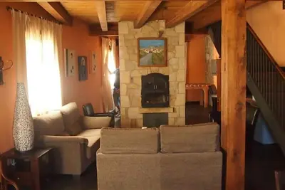 Image de Maison de campagne \"Los Barruecos\" avec vue sur les montagnes, terrasse partagée et Wi-Fi