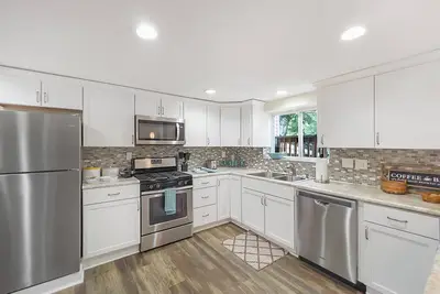 Image de Charming 3-bedroom house with WiFi and Ac in Bloomington