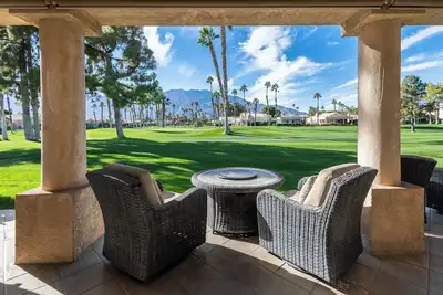 Image de Spacious Retreat in Desert Princess, Breathtaking Mountain Views!