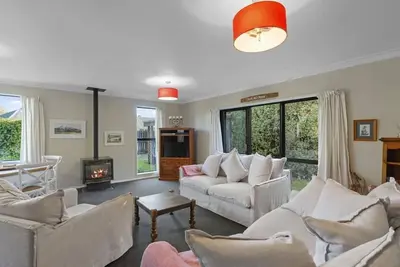 Image de Methven MtHutt/Opuke big house-private, fenced, 5 min walk to centre, pet-friendly