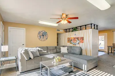 Image de 3 Mi to Glen Canyon Dam: Home w/ Fenced Yard