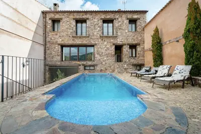 Image de Gîte à Navas de Estena avec Piscine & Jacuzzi