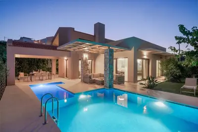 Image de Villa Fos | Private pool, elegance & seaview!