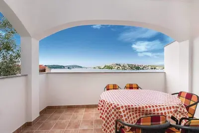 Image de Apartments Zdenka Zatoglav - Two bedroom apartment with a sea view (Orange)