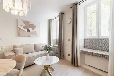 Image de Un Magnifique 1-Ch avec Services - Batignolles