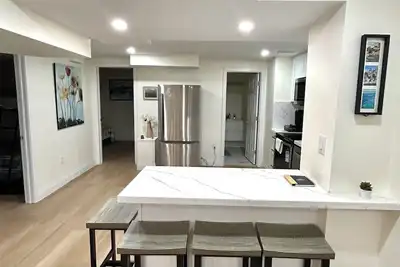 Image de Cute & Cozy Basement Unit