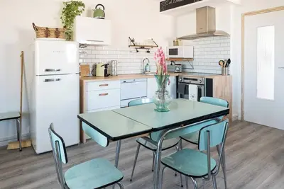 Image de \"C'est l'Amour à la plage. . . \"