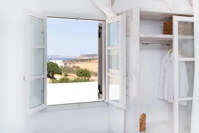 Image de Harama Hotel-Twin room with balcony and sea view