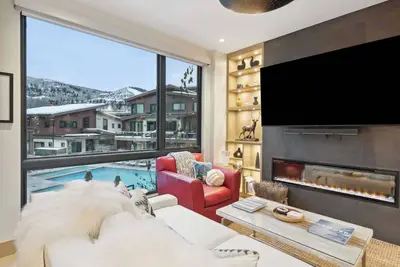 Image de One Riverfront Condo 102