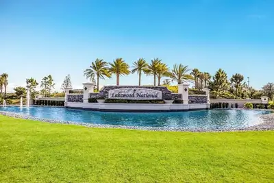 Image de Spectacular Newly Updated 3 Bed Golf Vacation Condo Lakewood National