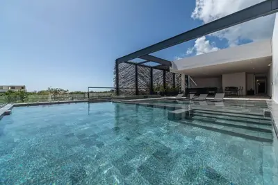 Image de 3br Penthouse w/ Private Plunge Pool