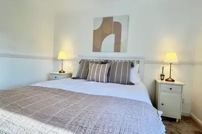 Image de Spacious 4-Bedroom Family Home - sleeps 7