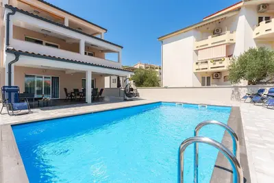 Image de Belle maison à Banj avec WiFi