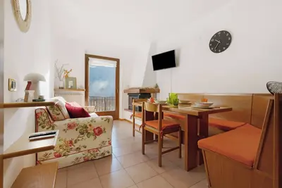 Image de Appartement 'La Finestra Sui Monti' avec vue sur les montagnes, terrasse partagée et Wi-Fi