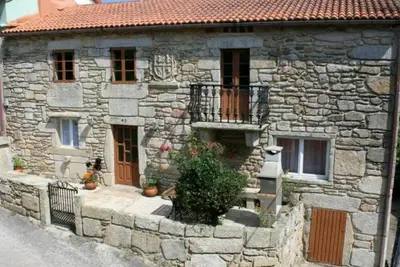 Image de Maison de campagne \"Fidalgo\" avec vue sur les montagnes, terrasse privée et Wi-Fi
