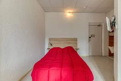 Image de Studio '109' avec piscine partagée, terrasse partagée et Wi-Fi