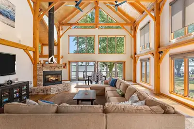 Image de Entertainer's Lake Lodge for 20