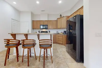 Private Pool & Jacuzzi! Walk 2 Waterfront Home!