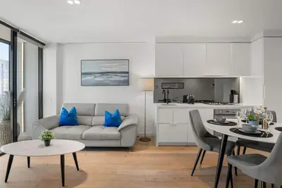 Image de Gorgeous City Views 59th Floor 2br w/ Pool & Gym