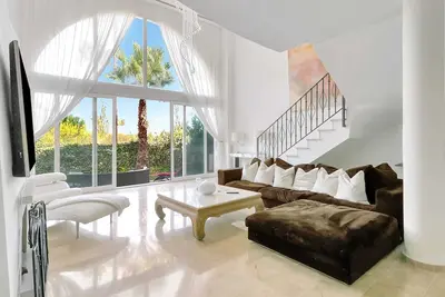 Image de Villa Jacqueline luxurious, spacious peaceful haven near beach 🏖 and golf ⛳