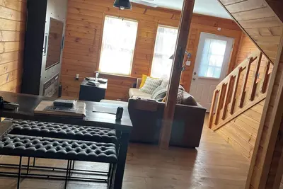 Image de Charming 2-bedroom cabin with WiFi and Ac in serene Toccoa