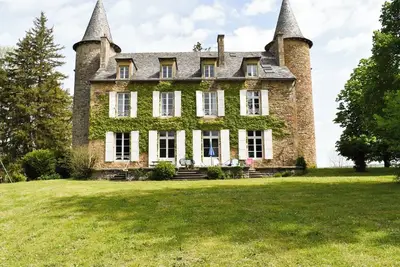 Image de Vacances au Château de Briane dans un cadre familail et reposant!