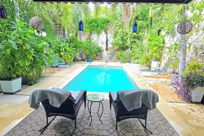Image de Centro Oasis: Pool, Rooftop Deck, A/C, Wi-Fi, Private Parking, Walk to Best. . .