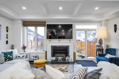 Image de Charming 3-bedroom home in Whitby, just a short walk from Thermea Spa Whitby.