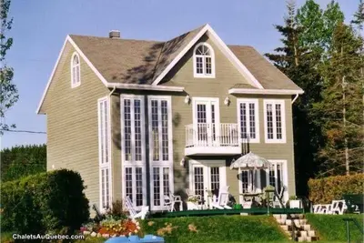 Image de Magnifique chalet sur le bord du lac Nairne dans Charlevoix