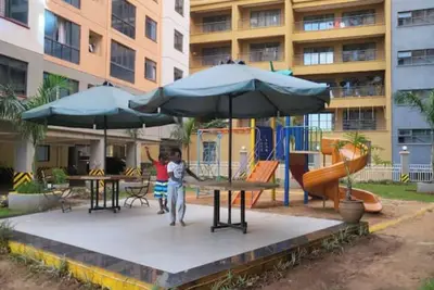 Image de Equator suites, a home from home\n\n