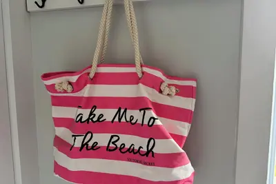 Image de Charming West Falmouth Cottage, walk to Chappy beach and Shining Sea bike path!