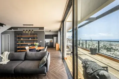 Image de Stunning Haifa Bay Views Penthouse by Sea N' Rent