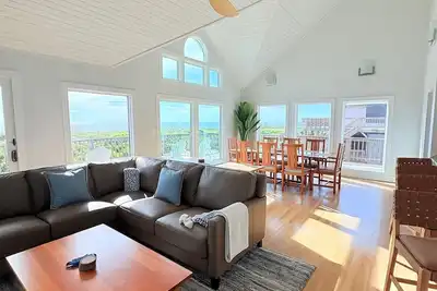 💥New for 2025💥Oceanfront Sanderling! Game Room! Dog Friendly! Community Pool!