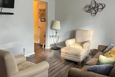 Image de Charming 3-bedroom house in wonderful Ames with Ac, WiFi
