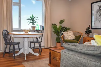 Image de Marina Views, your dog-friendly coastal escape in the heart of Amble.