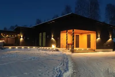 Villa Pajunkissa with Jacuzzi and Sauna