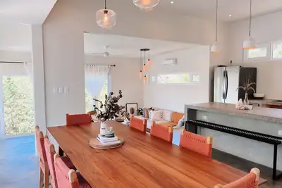 Image de Luxury Ac Surf Villa Jungle View Walk to Playa Maderas